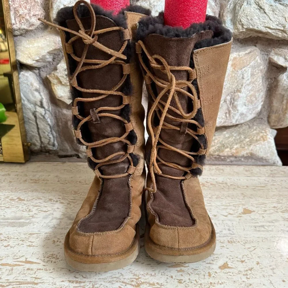 Ugg Australia uptown lace Whitley boot size 8